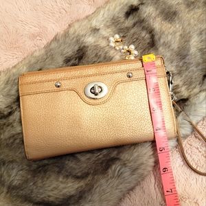 EUC Vintage Coach Wallet